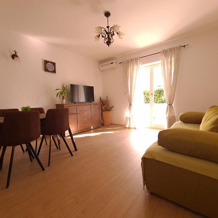 Apartmani B&S Barbat na Rabu Екстериор снимка